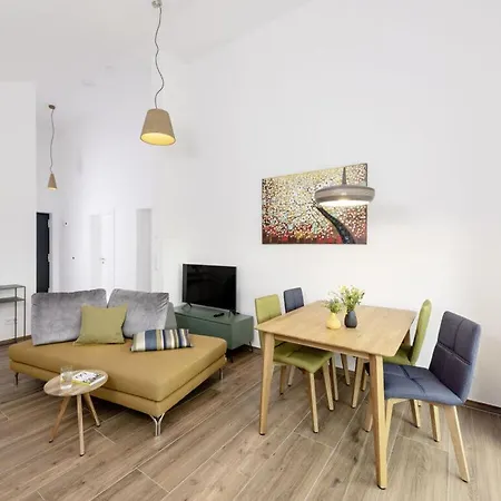 Stay4 4 Modern Retreat * Wunsiedel